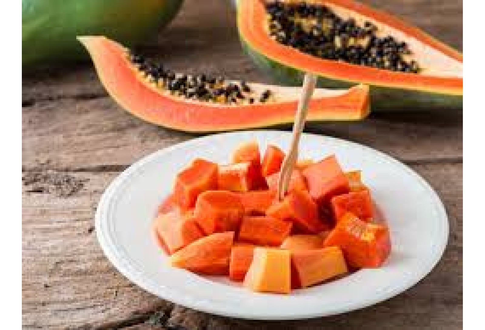  Cleaned and Sliced Cubes Papaya - 600gm-700gm